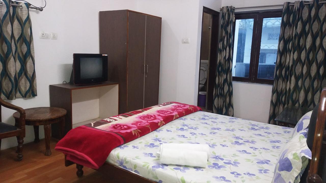 Ishan Paying Guest House 瓦拉纳西 外观 照片