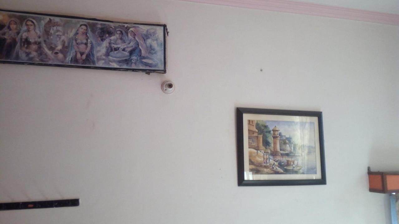 Ishan Paying Guest House 瓦拉纳西 外观 照片