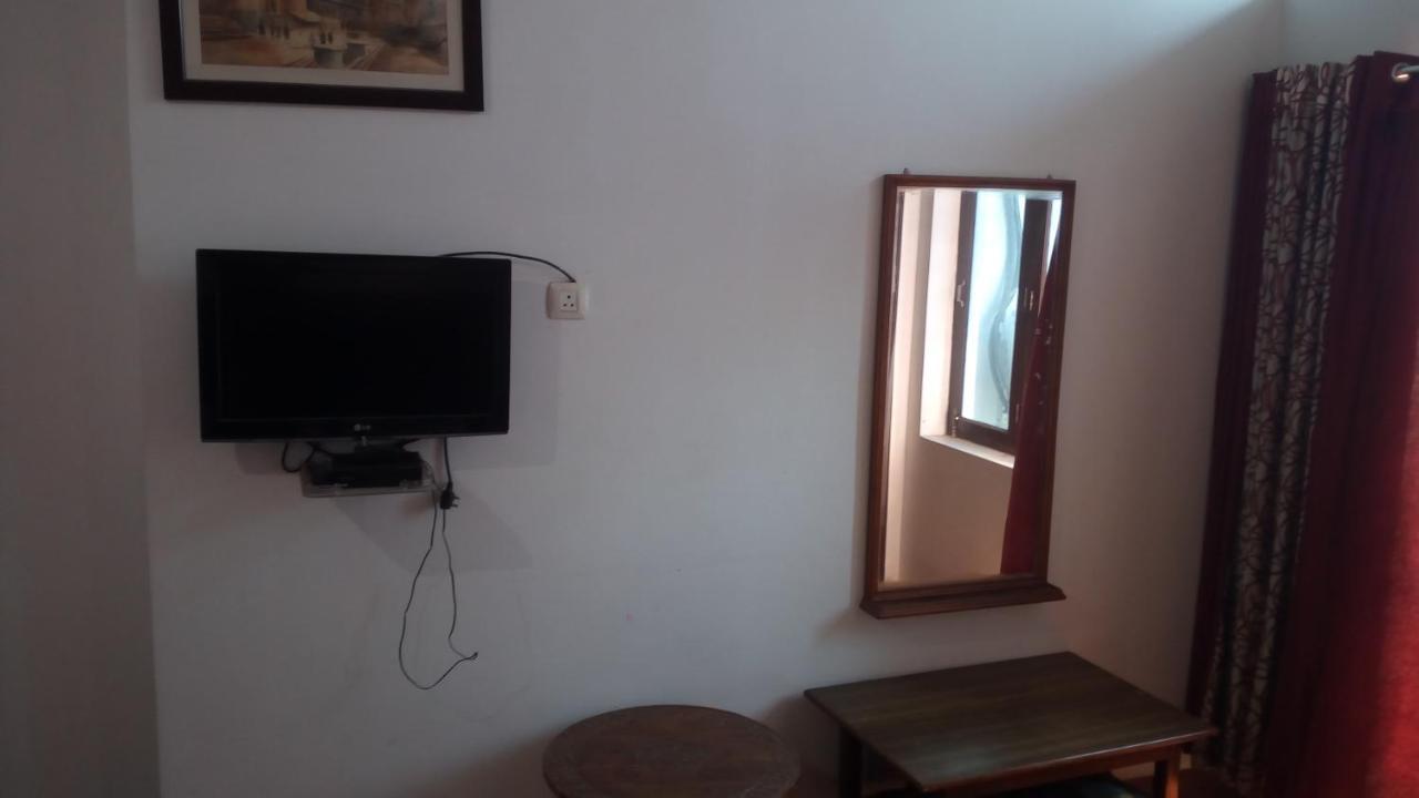Ishan Paying Guest House 瓦拉纳西 外观 照片
